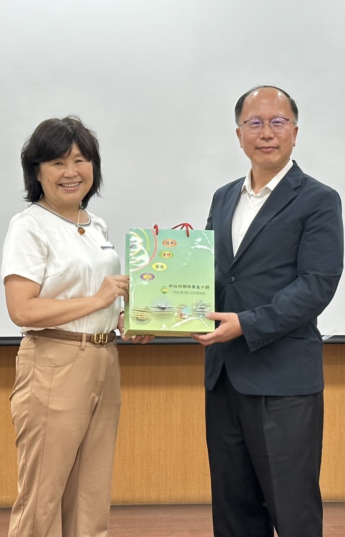 本總隊參訪財政部關務署臺中關
