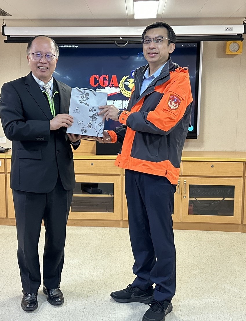 本總隊前往海洋委員會海巡署中部分署參訪交流